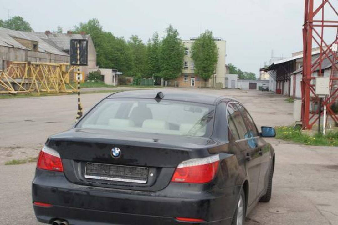 Per tarptautinę operaciją Lietuvoje sulaikyti 26 vogti automobiliai