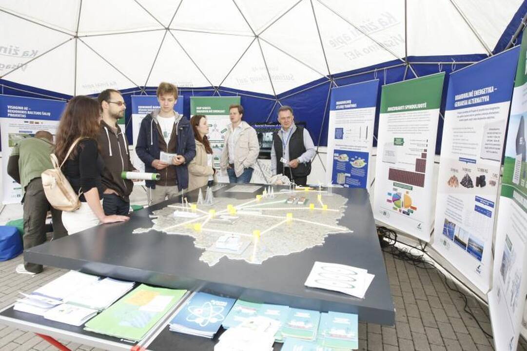 Klaipėdiečiams pristatė Visagino atominės elektrinės projektą
