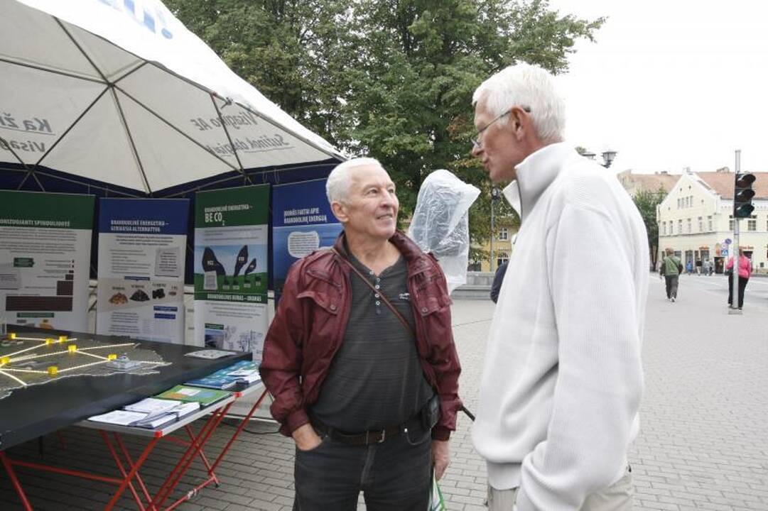 Klaipėdiečiams pristatė Visagino atominės elektrinės projektą