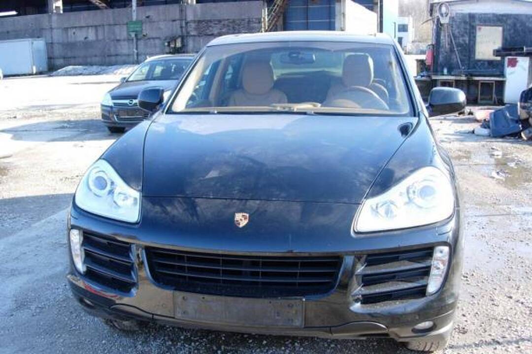 Per tarptautinę operaciją Lietuvoje sulaikyti 26 vogti automobiliai