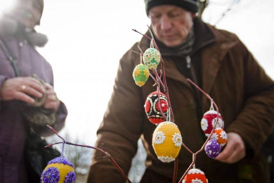 Verbų sekmadienį Vilniuje – tautodailininkai ir verbų pardavėjai