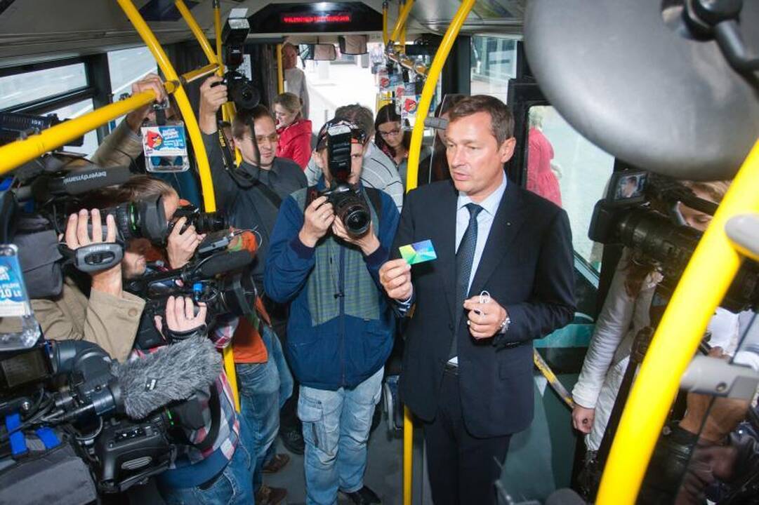Naujoji viešojo transporto sistema startavo nesklandžiai