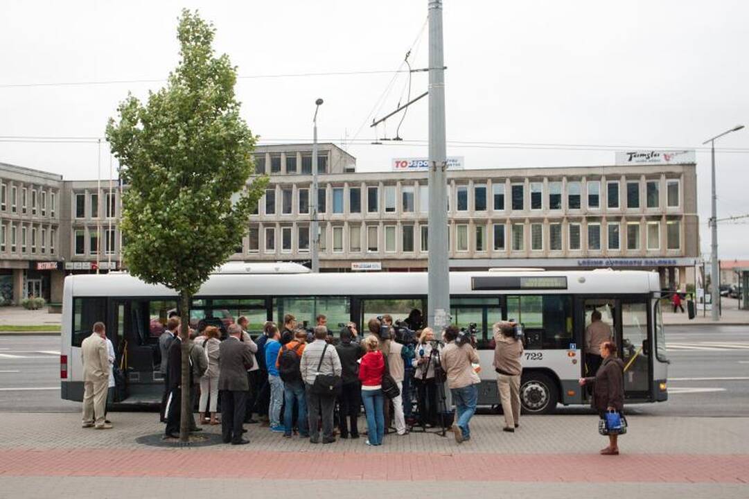 Naujoji viešojo transporto sistema startavo nesklandžiai