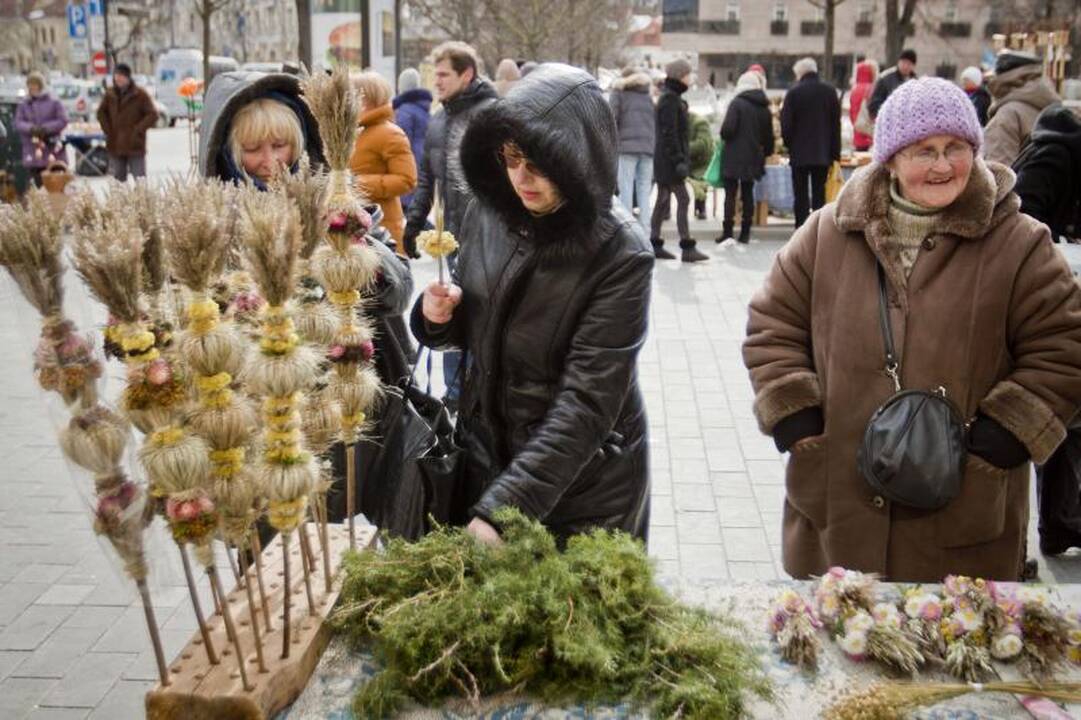 Verbų sekmadienį Vilniuje – tautodailininkai ir verbų pardavėjai