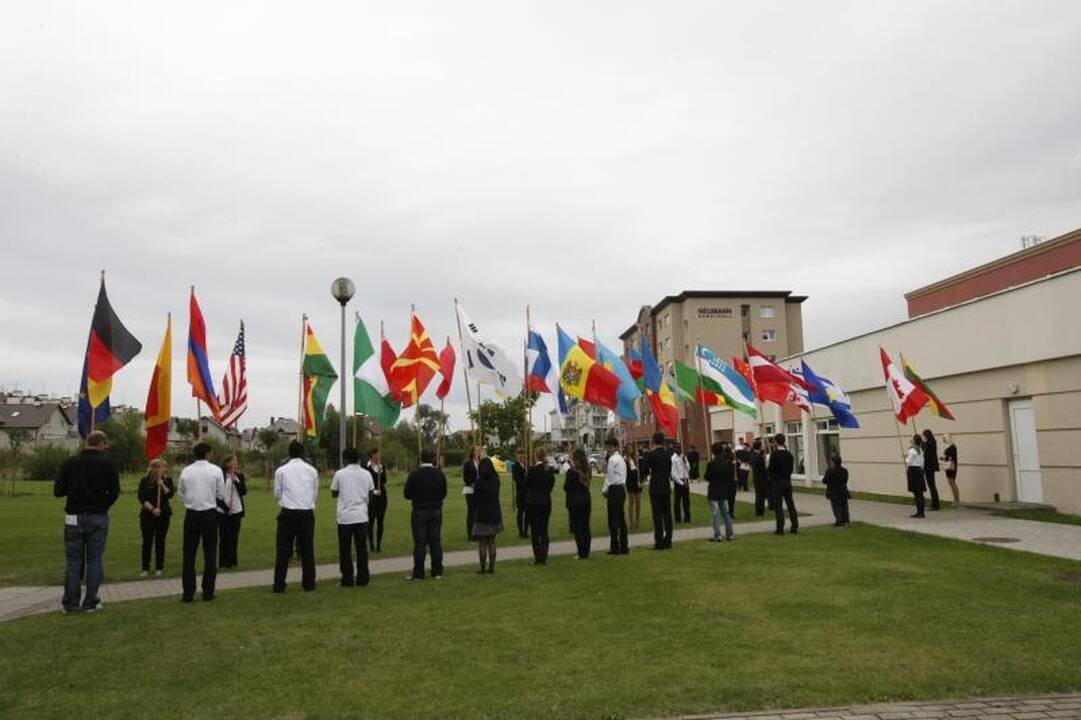LCC tarptautiniame universitete inauguruota šeštoji rektorė