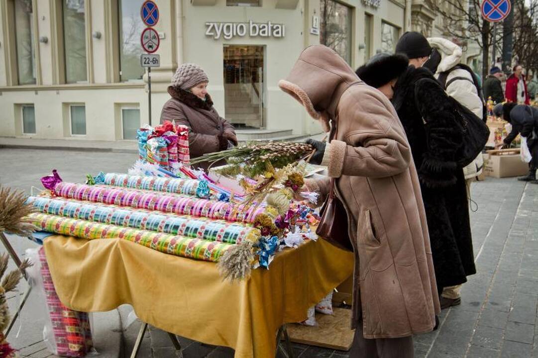 Verbų sekmadienį Vilniuje – tautodailininkai ir verbų pardavėjai