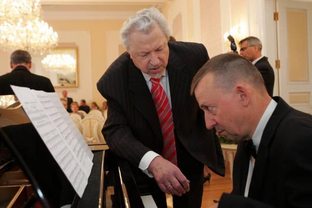 Rusijos ordinai įteikti dviem lietuvių menininkams