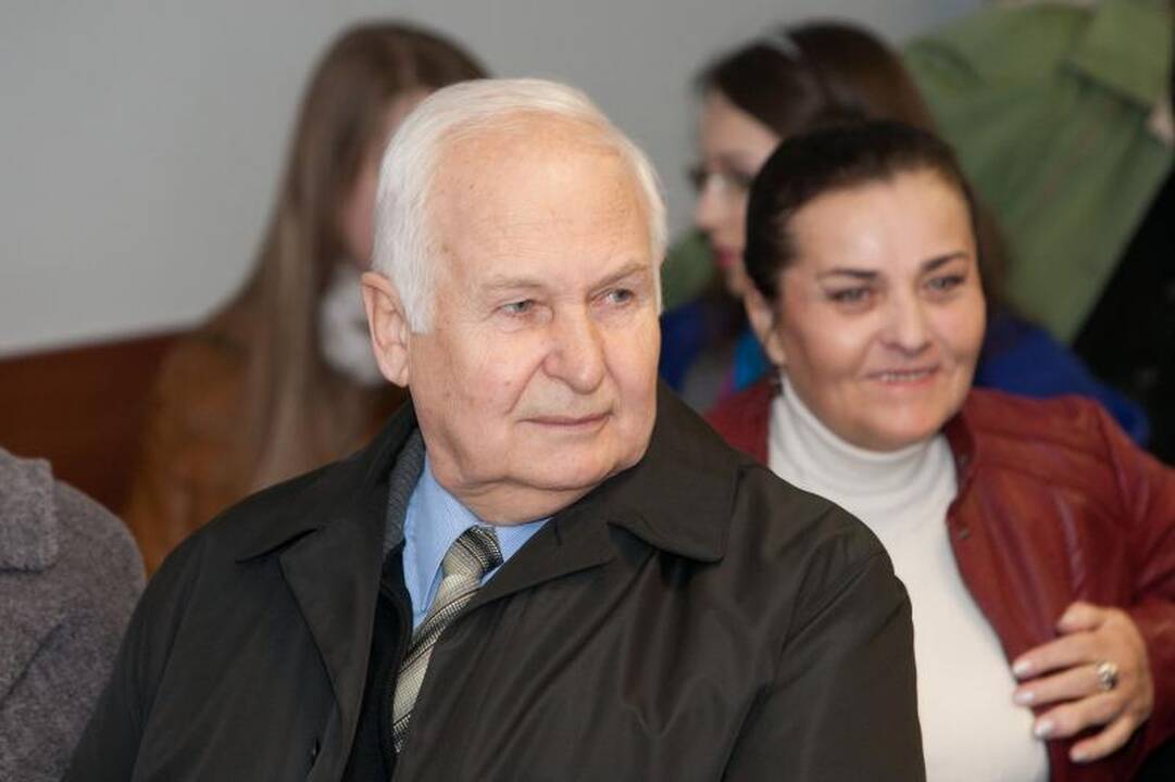 Nei L.Stankūnaitė, nei N.Venckienė negali būti mergaitės atstovėmis