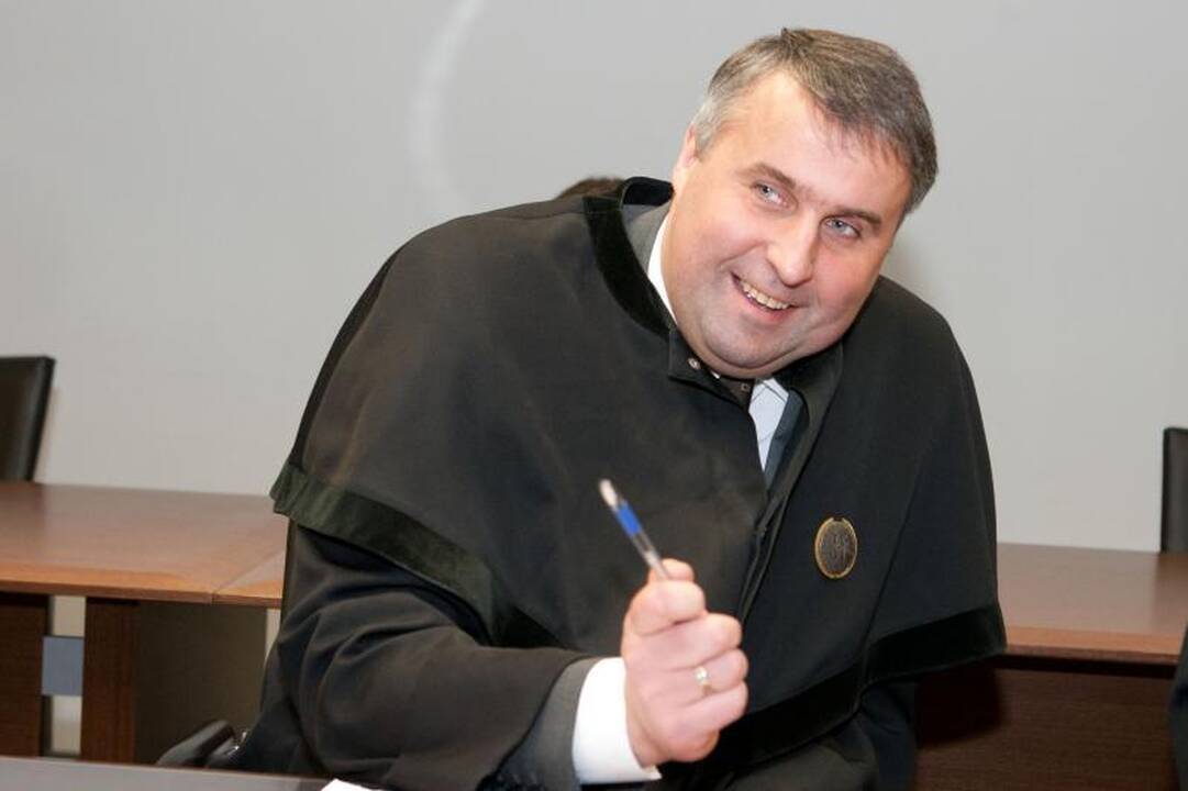 Nei L.Stankūnaitė, nei N.Venckienė negali būti mergaitės atstovėmis