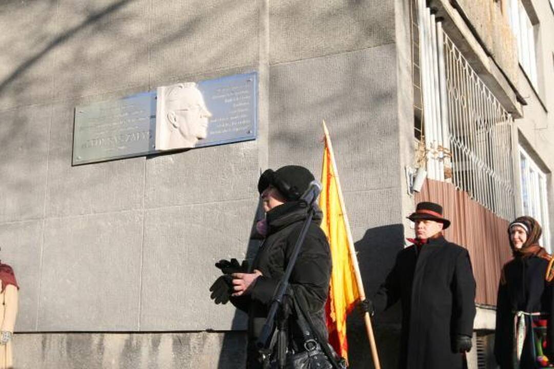 Atidengta A.Žalio atminimo lenta