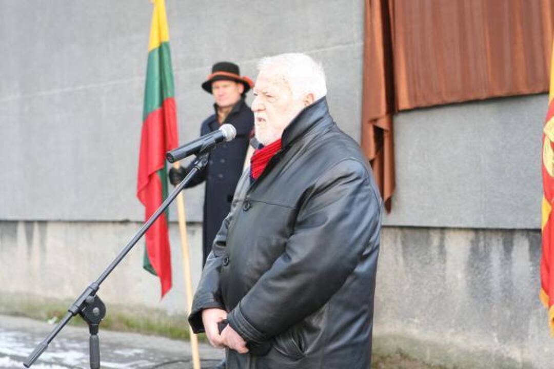 Atidengta A.Žalio atminimo lenta