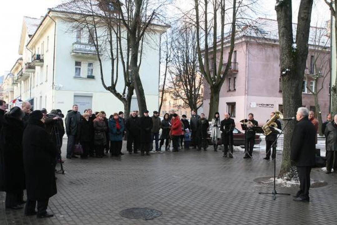 Atidengta A.Žalio atminimo lenta
