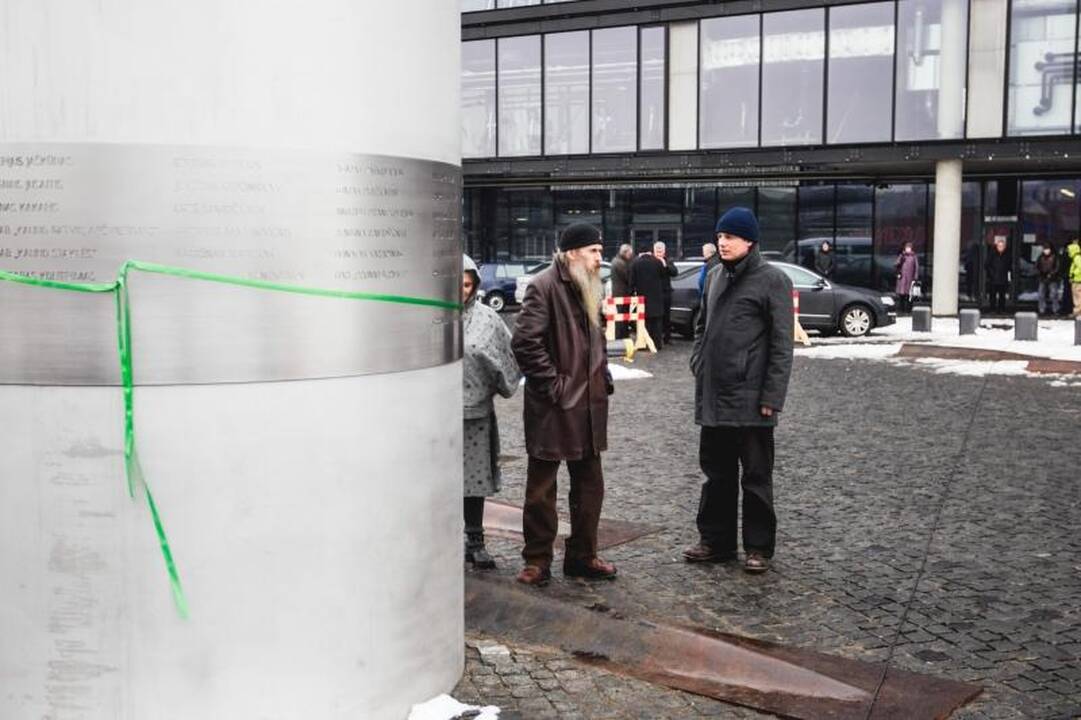 Prie „Žalgirio“ arenos iškilmingai atidengta rėmėjų garbės lenta