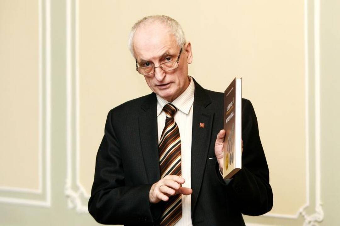 Kolekcionierių lobynus papuoš brangiausia LDK laikų moneta