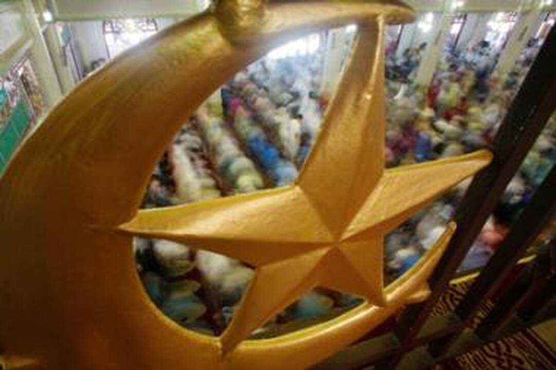 Per sprogimą Pakistano sufijų šventykloje žuvo mažiausiai 7 žmonės