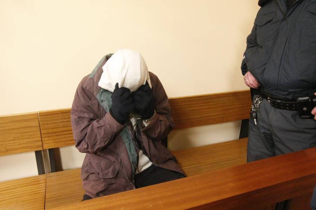 Trylikametės žagintoją teismas leido suimti trims mėnesiams