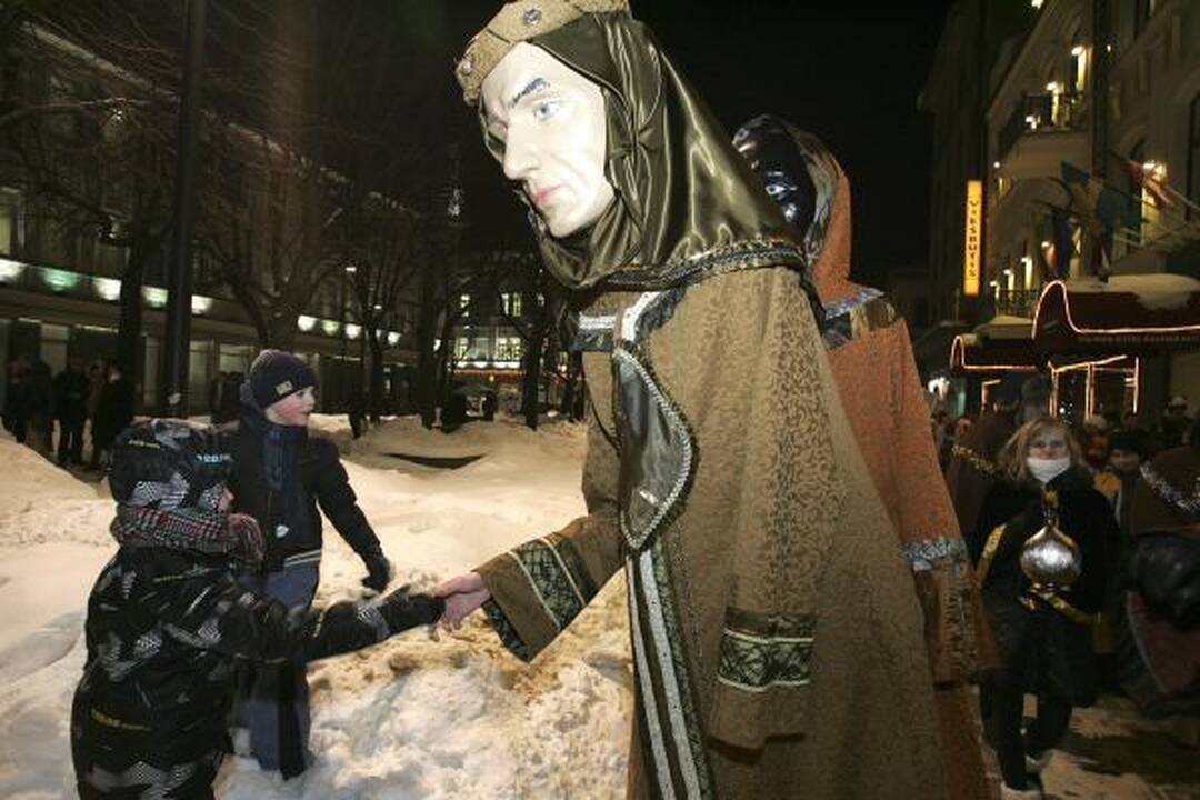 Trys Karaliai mieste užbaigė žiemos linksmybes  