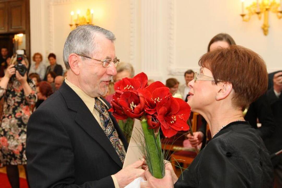 Rotušėje apdovanoti nuoširdžiausi Kauno gydytojai