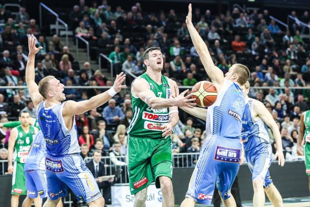 Prezidento rinkimai: kauniečiai skuba balsuoti iš anksto 