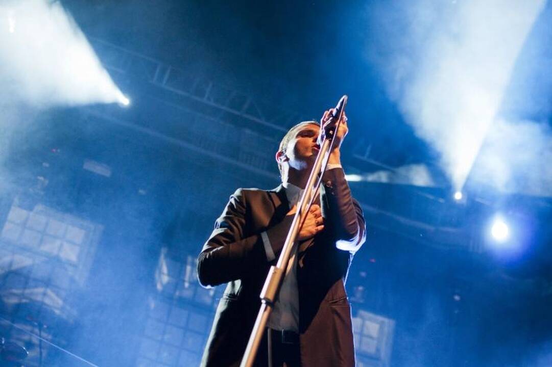 Stilingųjų „Hurts“ koncertas – su Lietuvos vėliava