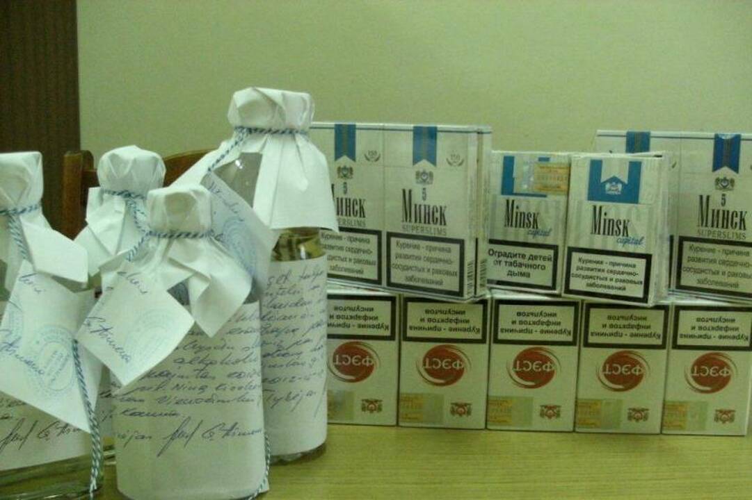 Pensininkė bute cigaretes pardavinėjo ir moksleiviams