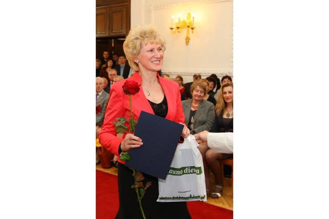 Rotušėje apdovanoti nuoširdžiausi Kauno gydytojai