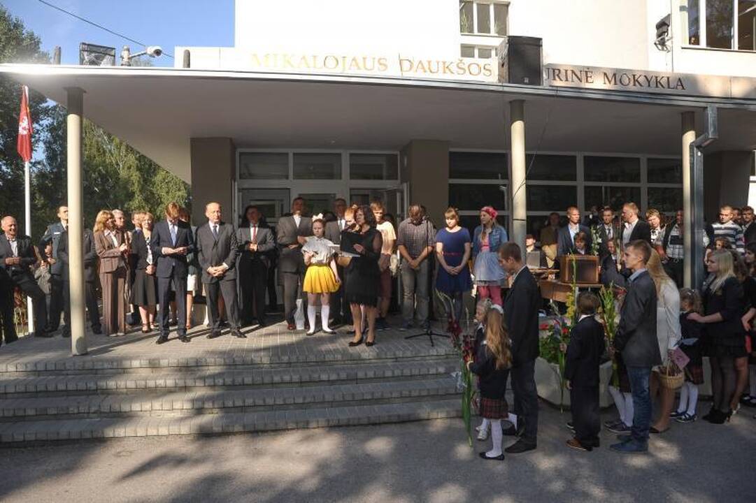 Naujieji mokslo metai jaudulį kelia pirmokams ir jų tėvams