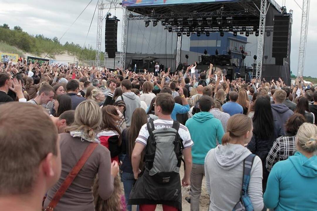 Grupė „Hurts“ virpino festivalio dalyvių širdis