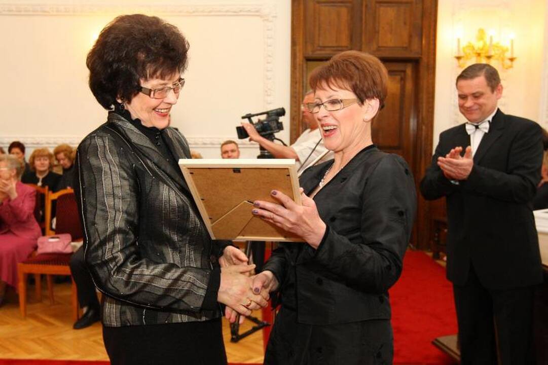 Rotušėje apdovanoti nuoširdžiausi Kauno gydytojai