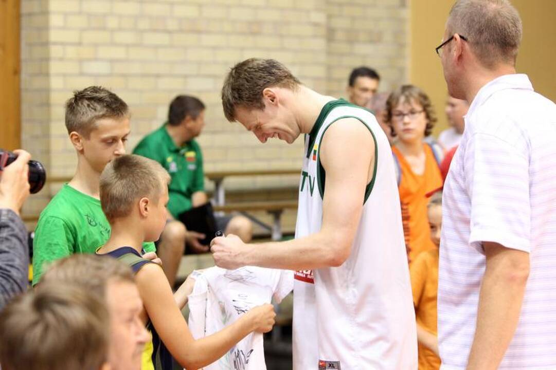 K.Kemzūra: Hjustone keisime treniruočių pobūdį