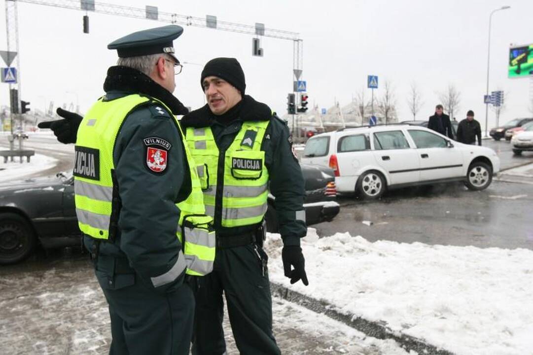 Vilniuje per avariją šalia „Akropolio“ nukentėjo du vaikai