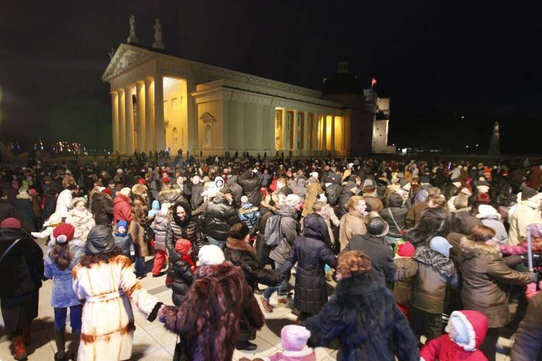 Prie Katedros triukšmingai švenčiamos stačiatikių Kalėdos 