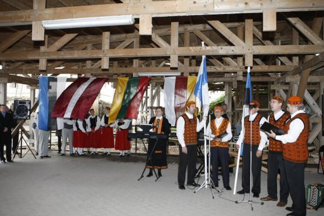 Piliavietėje susivienijo baltai
