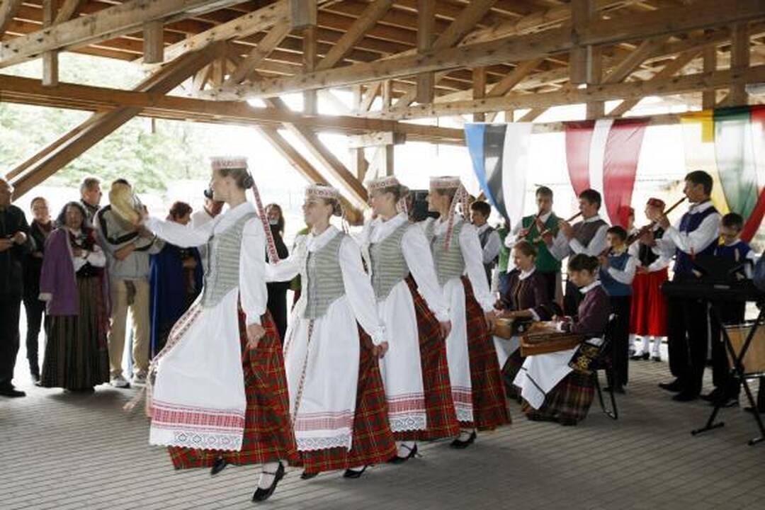 Piliavietėje susivienijo baltai
