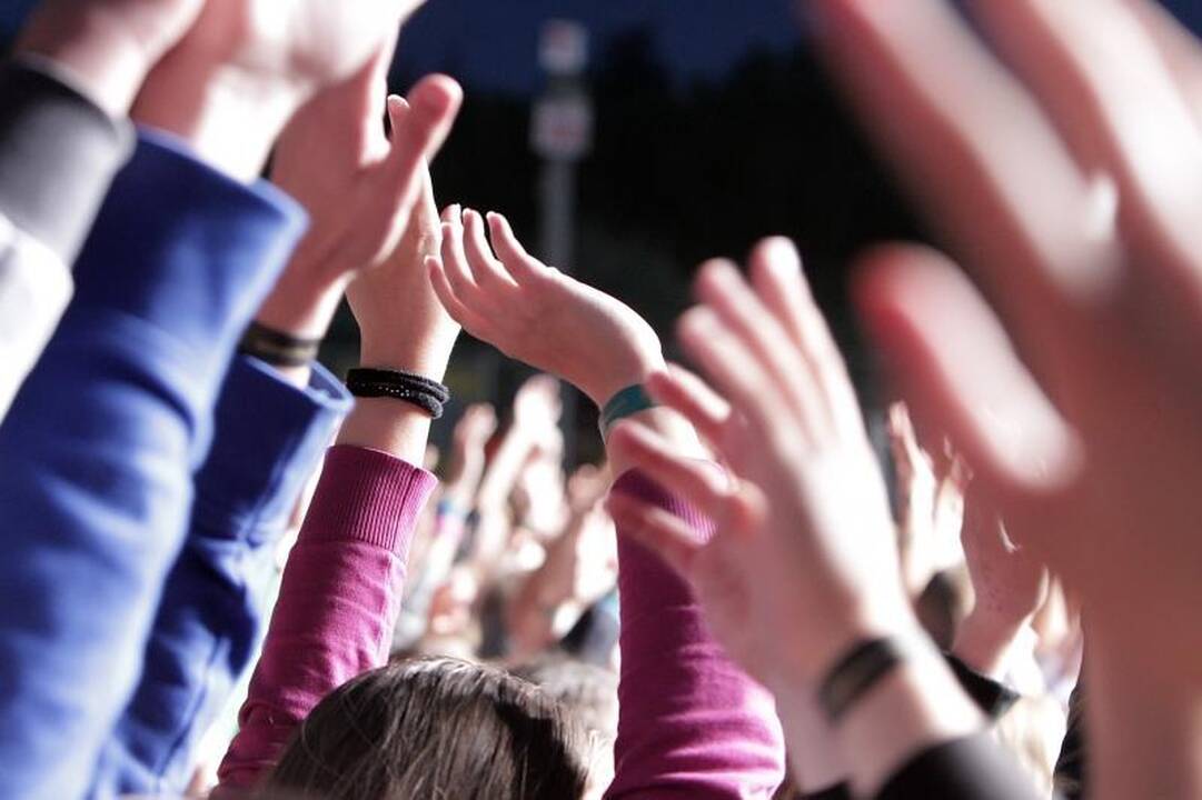 Grupė „Hurts“ virpino festivalio dalyvių širdis