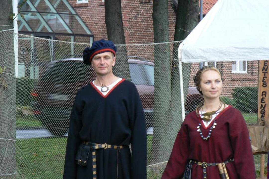 Festivalio dalyvius pakerėjo įspūdingi kuršių kostiumai