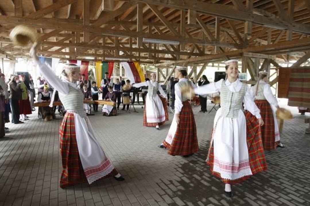 Piliavietėje susivienijo baltai
