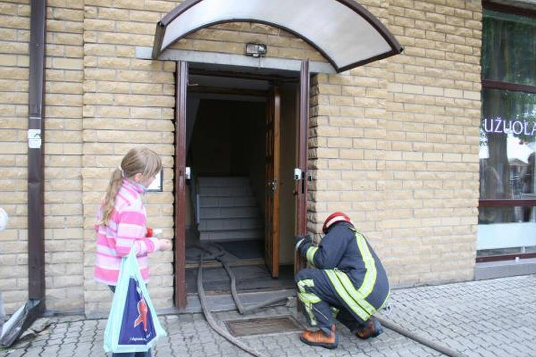 Vilniuje narkomanas padegė nuomojamą butą
