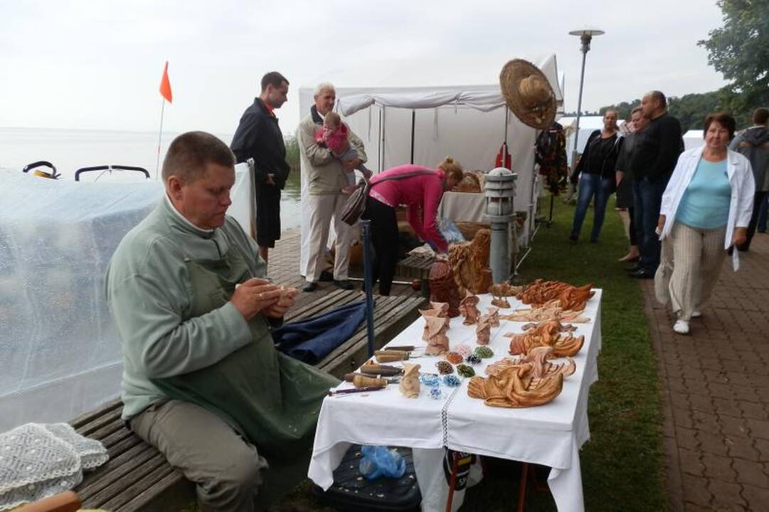 Festivalio dalyvius pakerėjo įspūdingi kuršių kostiumai