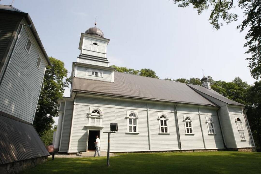 Laukžemėje iškilo Arūno Sakalausko skulptūra šv. Andriejui