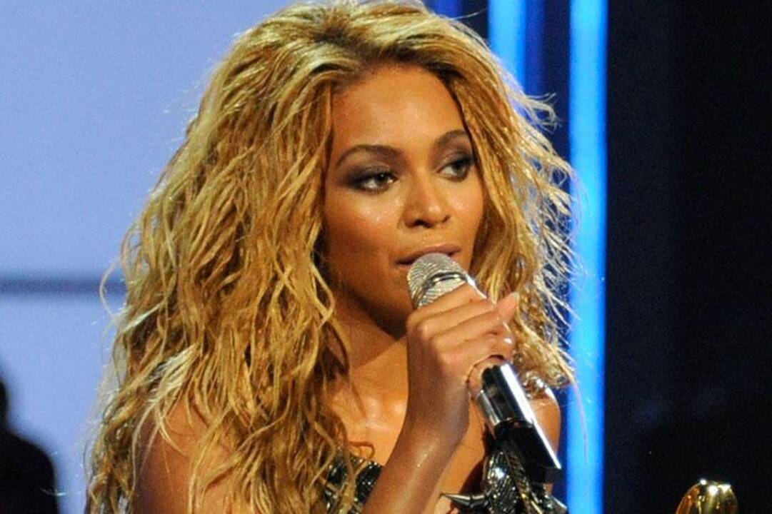 Žurnalas „People“ gražiausia pasaulio moterimi išrinko Beyonce