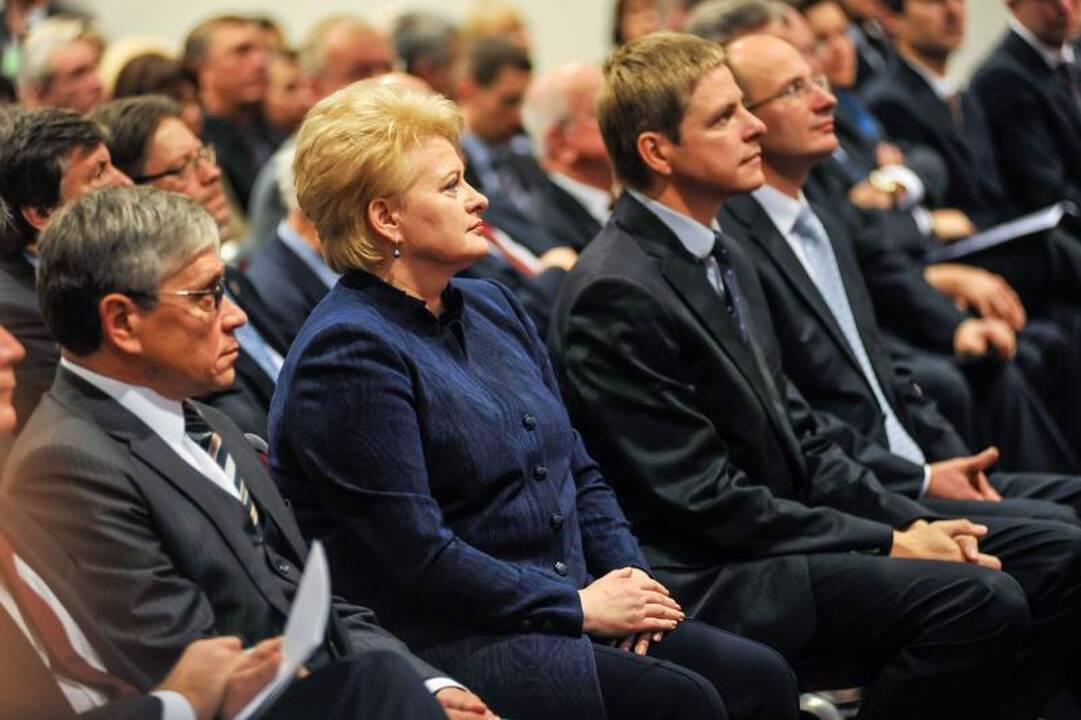 Prezidentė linki, kad teismai įgytų daugiau žmonių pagarbos