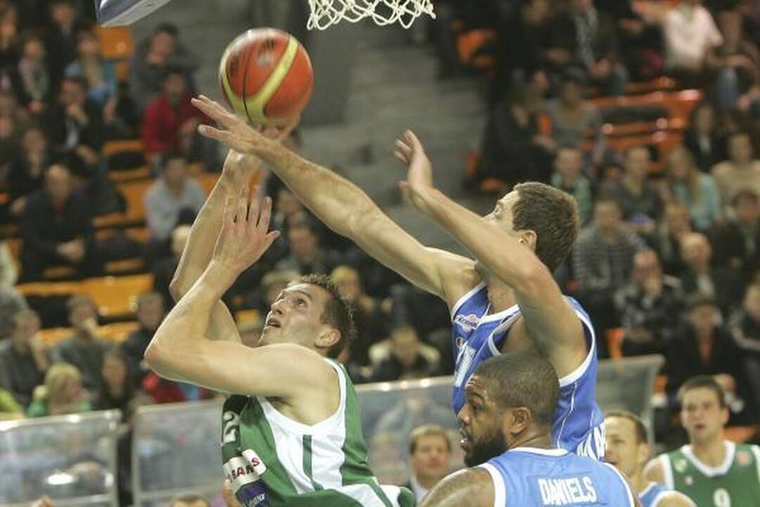 „Žalgiris“ - „Azovmaš“: pergalė 82:69 