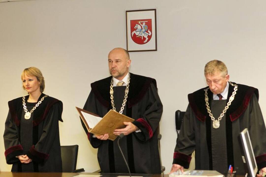 Teismas  reabilitavo A. Ūsą: pedofilijos nebuvo 
