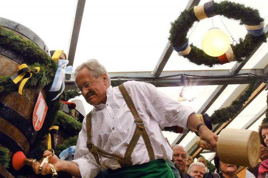 Vokietijoje prasidėjo tradicinė alaus šventė „Oktoberfest“