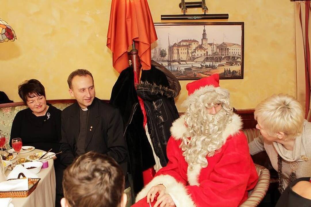 Mažiesiems ligoniams meldė jėgų ir tikėjimo