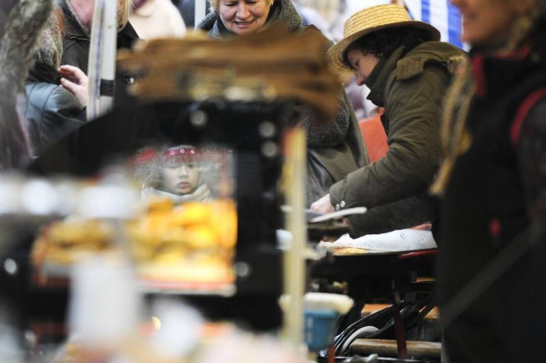 Pavasario pradžią skelbianti Kaziuko mugė oficialiai atidaryta! 