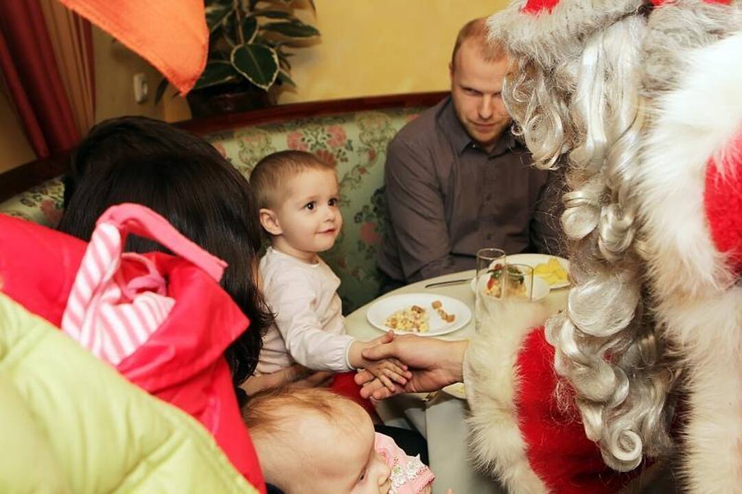 Mažiesiems ligoniams meldė jėgų ir tikėjimo