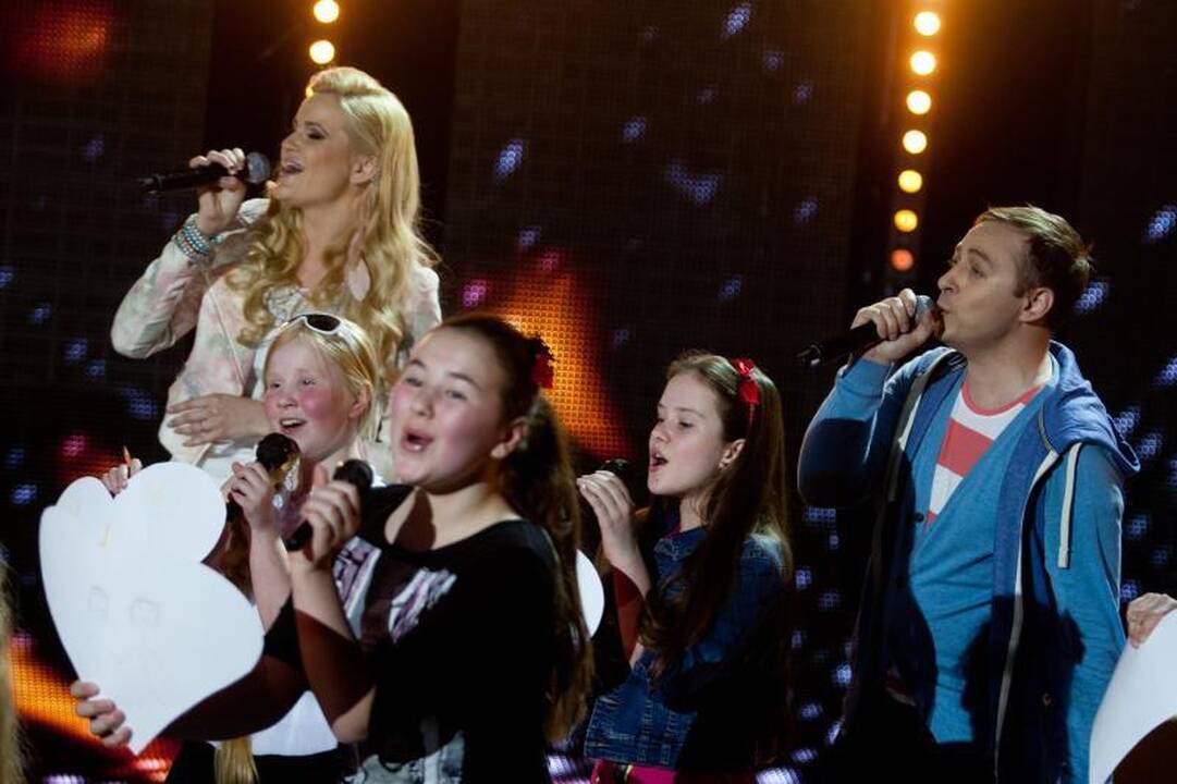 „Žvaigždžių duetai": kelionę į Romą laimėjo Jonas ir “Pop ladies“