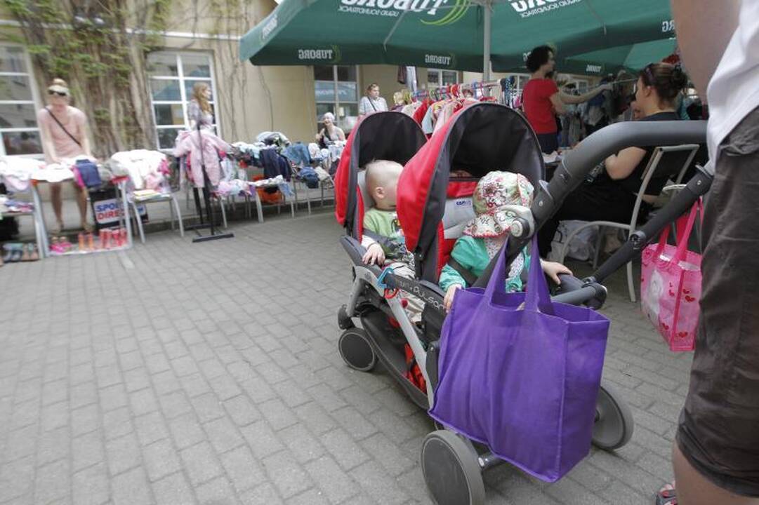 V. Rumšo sužadėtinė Eva: esame praktiški drabužių nešiotojai 